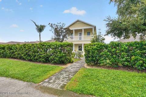 911 Ambergate Street, Titusville FL - photo 7 of 51