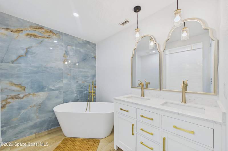 4 bedroom Condominium at 3039 S Highway A1a #2e, Versailles Sur La Mer Condo, Melbourne Beach — photo 2