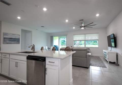 560 Veridian Circle, Palm Bay FL - photo 17 of 33
