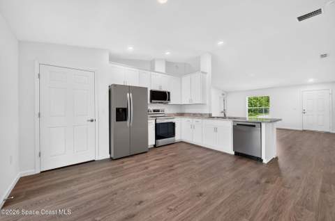 770 Walmsley Street, Palm Bay FL - photo 19 of 43