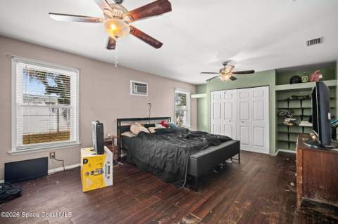 790 Bianca Drive, Palm Bay FL - photo 8 of 36