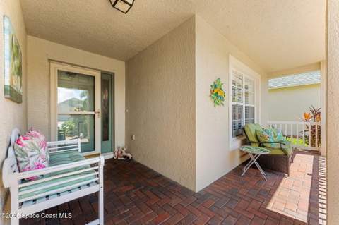 981 Indian Oaks Drive, Melbourne FL - photo 6 of 65