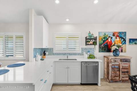 981 Indian Oaks Drive, Melbourne FL - photo 10 of 65