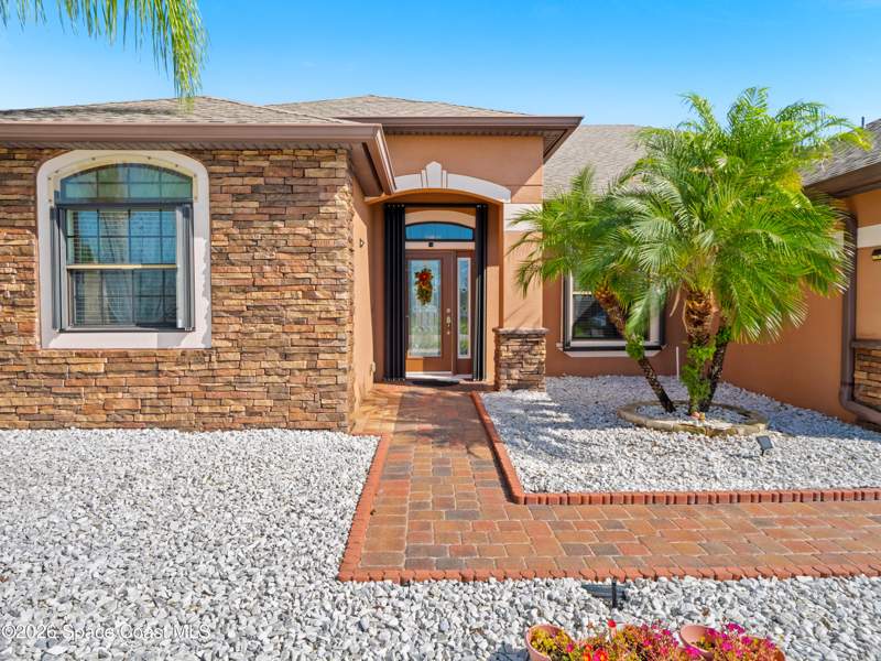 4 bedroom Single Family Residence at 3480 Watergrass Street, Sawgrass Lakes Phase Two B, West Melbourne — photo 4