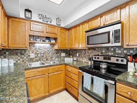 761 Ixora Drive, Melbourne FL - photo 8 of 24