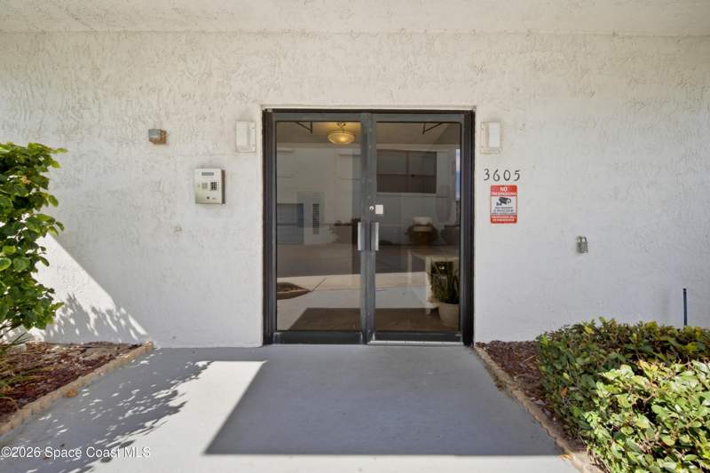 3 bedroom Condominium at 3605 S Banana River Boulevard #B201, Rock Pointe Condo Ph I, Cocoa Beach — photo 4