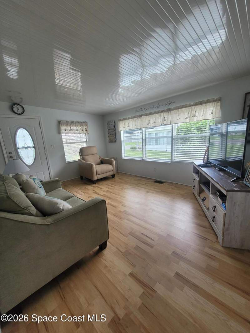 2 bedroom Mobile Home at 141 Cheswick Circle, Port Malabar Holiday Park Unit 2, Palm Bay — photo 5