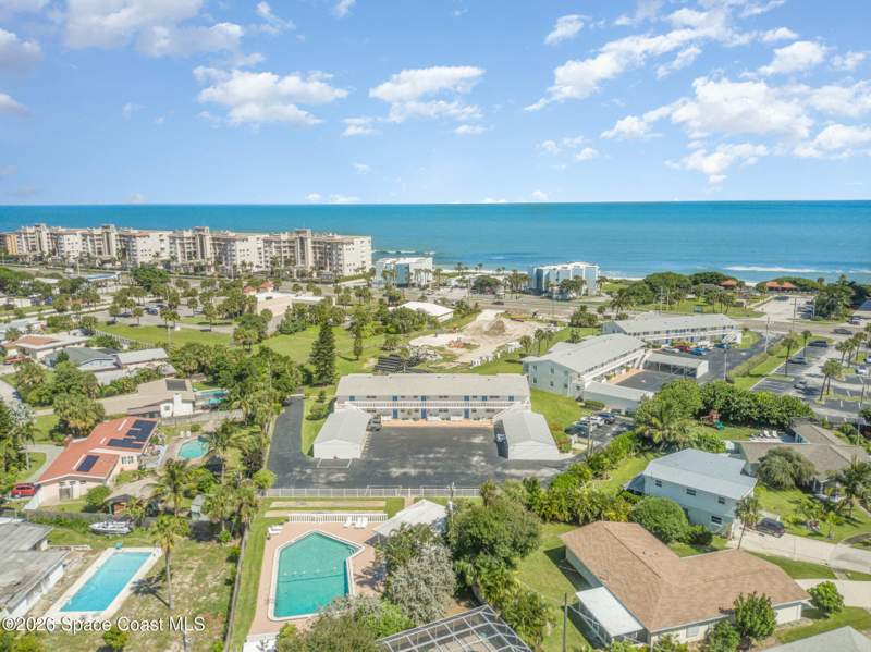 2 bedroom Condominium at 2186 Highway A1a #C6, Seacoast Gardens Apts Condo, Indian Harbour Beach — photo 3