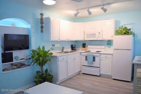 406 Tyler Avenue #3, Cape Canaveral FL - photo 9 of 24