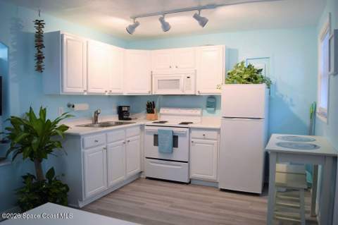 406 Tyler Avenue #3, Cape Canaveral FL - photo 10 of 24