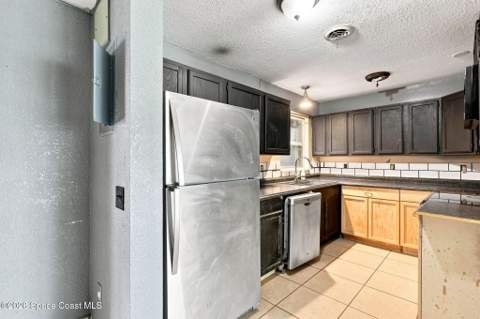 1400 Milton Street, Titusville FL - photo 11 of 38