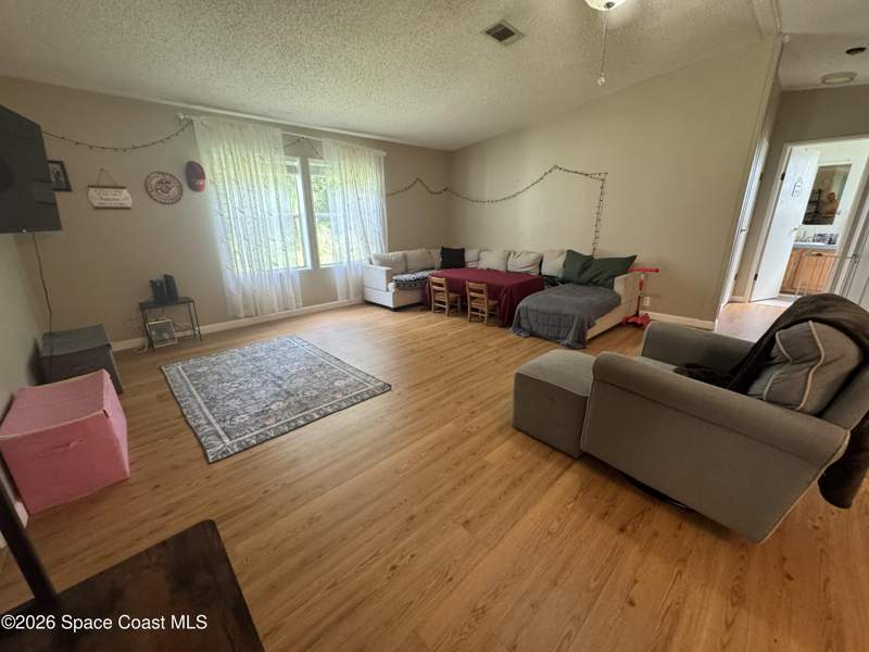 3 bedroom Manufactured Home at 4773 Cambridge Drive, Cambridge Park Phase 2, Mims — photo 5