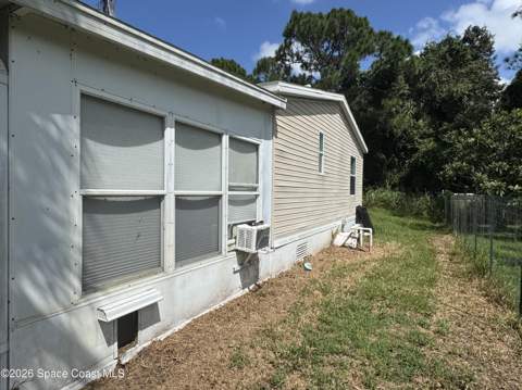 4773 Cambridge Drive, Mims FL - photo 19 of 21