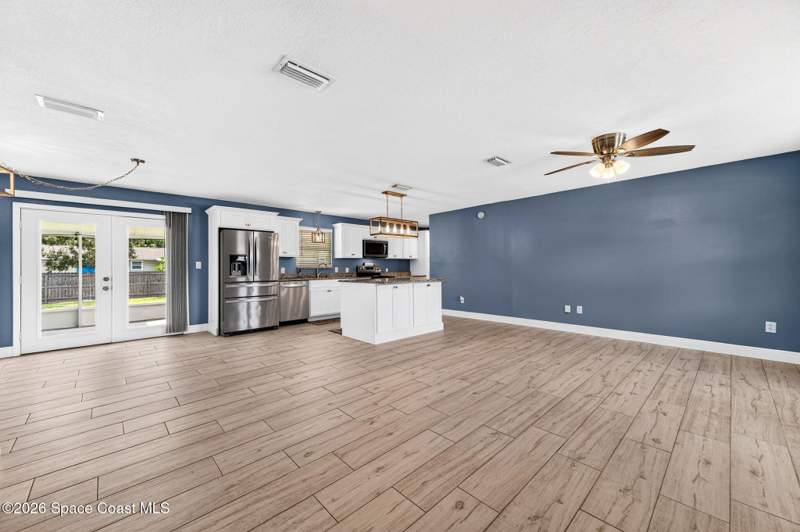 3 bedroom Single Family Residence at 6075 Grissom Parkway, Port St John Unit 3, Cocoa — photo 5
