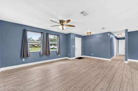 6075 Grissom Parkway, Cocoa FL - photo 9 of 35