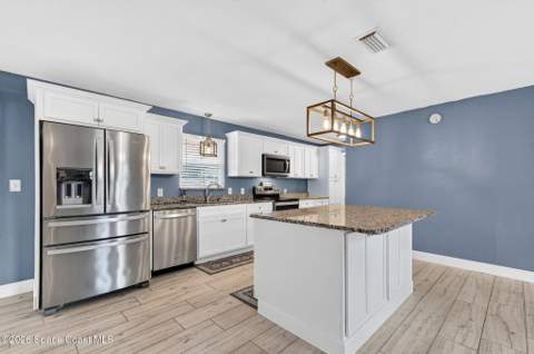 6075 Grissom Parkway, Cocoa FL - photo 13 of 35