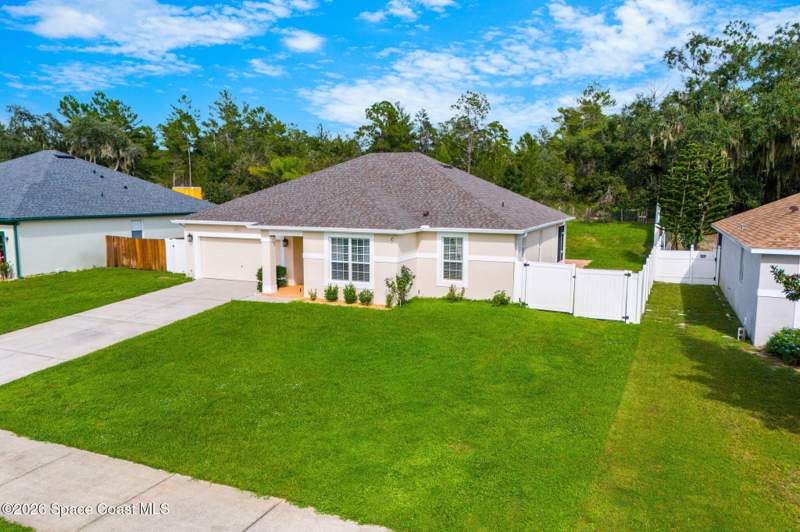 3 bedroom Single Family Residence at 4915 Barna Avenue, Sun Valley Subd, Titusville — photo 4