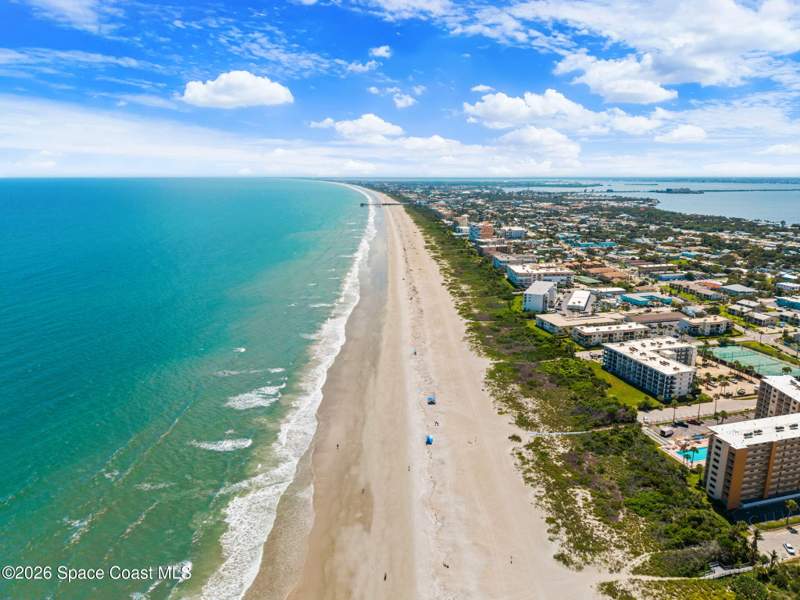 1 bedroom Condominium at 406 Tyler Avenue #3, Jeanie II By The Sea Condo, Cape Canaveral — photo 3