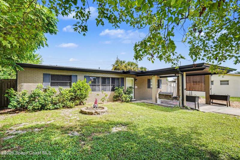 4 bedroom Single Family Residence at 2608 Pepper Avenue, Bowe Gardens Sec J 4 A, Melbourne — photo 5