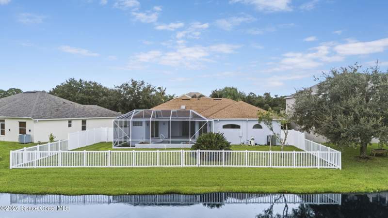3 bedroom Single Family Residence at 1563 Payette Lane, Oak Grove at W Melbourne Phase 2, West Melbourne — photo 3