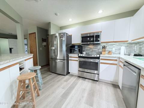 728 Greenwood Manor Circle #19-D, West Melbourne FL - photo 7 of 26