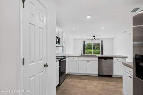 1568 Seeley Circle, Palm Bay FL - photo 12 of 56