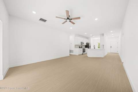 1024 Tevis Street, Palm Bay FL - photo 11 of 27