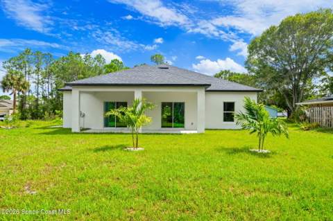 1024 Tevis Street, Palm Bay FL - photo 7 of 27