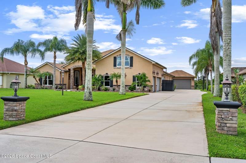4 bedroom Single Family Residence at 1275 Tuckaway Drive, Tuckaway Lake Estates, Rockledge — photo 4