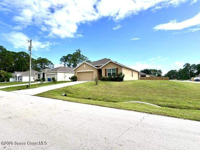 4 bedroom Single Family Residence at 392 Ocarina Street, Port Malabar Unit 31, Palm Bay — photo 3