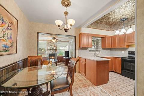 425 Norwood Street, Merritt Island FL - photo 7 of 34