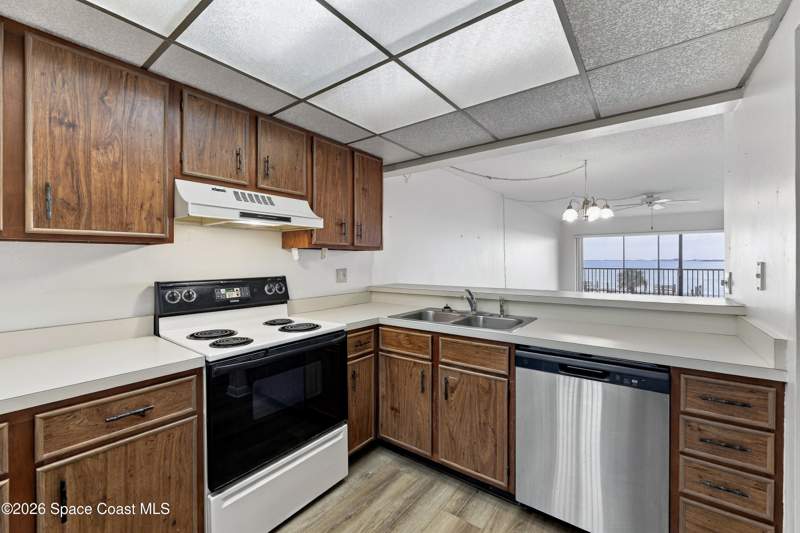 2 bedroom Condominium at 3799 S Banana River Boulevard #809, The Four Seasons Condo, Cocoa Beach — photo 5