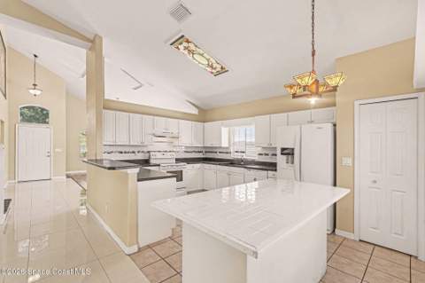 1301 Olde Bailey Lane, West Melbourne FL - photo 13 of 26