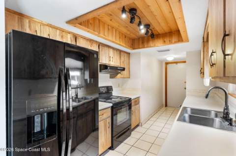 7256 Bright Avenue, Cocoa FL - photo 15 of 34