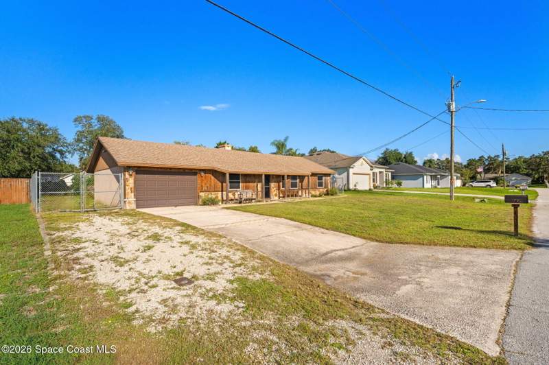 3 bedroom Single Family Residence at 7256 Bright Avenue, Port St John Unit 8, Cocoa — photo 5