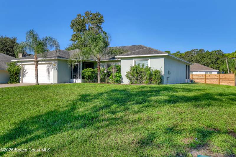 3 bedroom Single Family Residence at 1350 Stadt Road, Port Malabar Unit 48, Palm Bay — photo 2