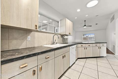 6800 Spring Street, Cocoa FL - photo 11 of 50