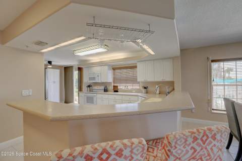 3360 S Atlantic Avenue #105, Cocoa Beach FL - photo 16 of 42
