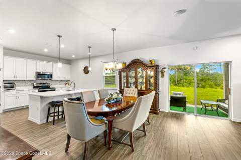 3210 Viridian Circle, West Melbourne FL - photo 10 of 47