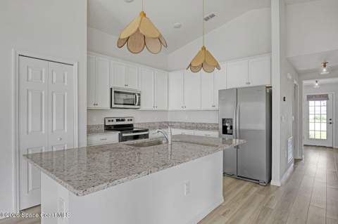 586 Cooper Court, Palm Bay FL - photo 19 of 44