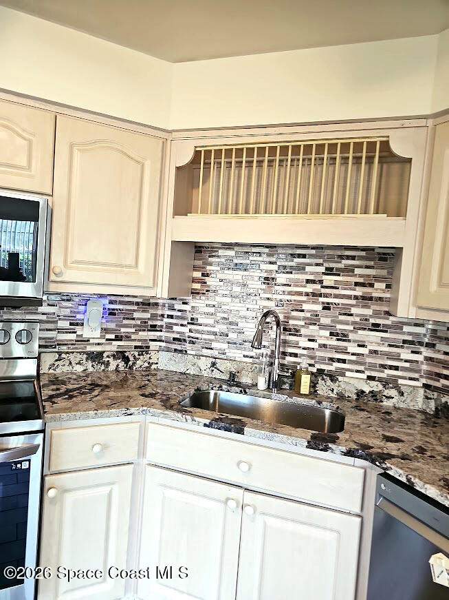 3 bedroom Condominium at 4880 Lake Waterford Way #3-220, The Gables II at Lake In The Woods Ph III, Melbourne — photo 4