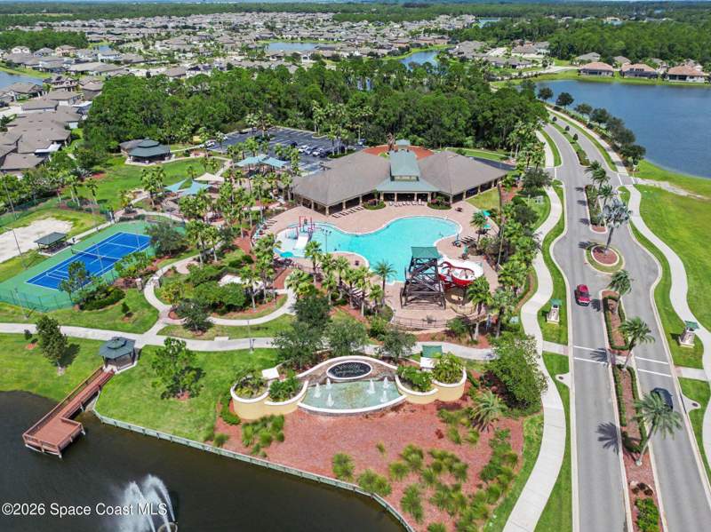 5 bedroom Single Family Residence at 1124 Musgrass Circle, Sawgrass Lakes, West Melbourne — photo 2