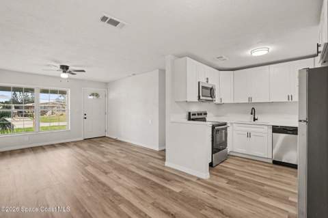 2191 Smathers Circle, Melbourne FL - photo 10 of 31