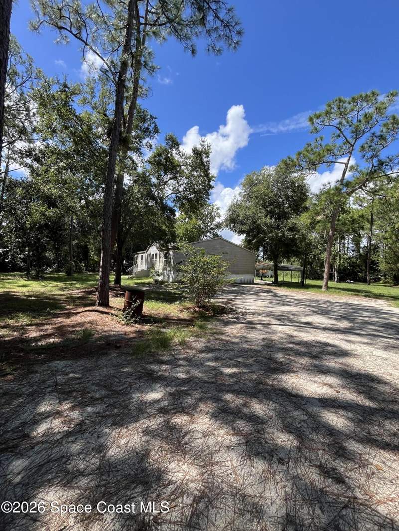 3 bedroom Manufactured Home at 4125 Luciano Avenue, Sharpes Pine Acres Estates No 2, Cocoa — photo 2
