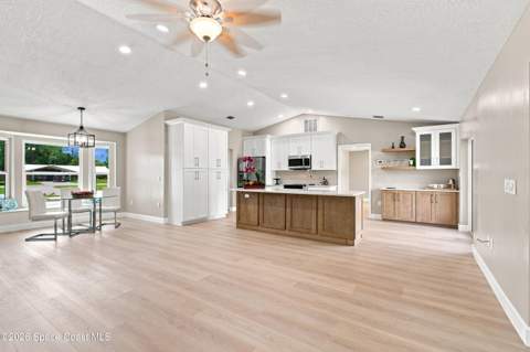3934 Burkholm Road, Mims FL - photo 14 of 104