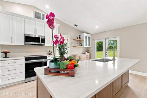 3934 Burkholm Road, Mims FL - photo 19 of 104