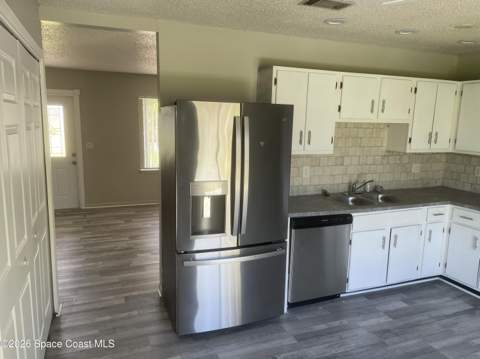 3611 Jupiter Boulevard, Palm Bay FL - photo 6 of 21