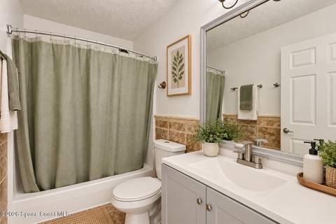 301 Bougainvillea Street, Palm Bay FL - photo 12 of 37