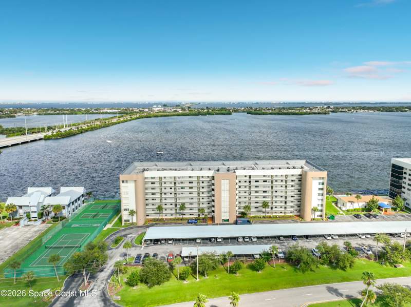 2 bedroom Condominium at 200 S Sykes Creek Parkway #A409, Merritt Towers Condo Ph I, Merritt Island — photo 3