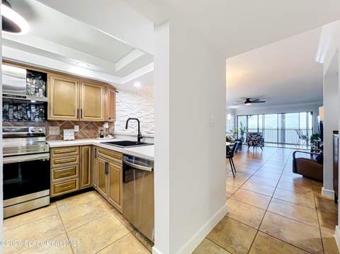 200 S Sykes Creek Parkway #A409, Merritt Island FL - photo 19 of 67